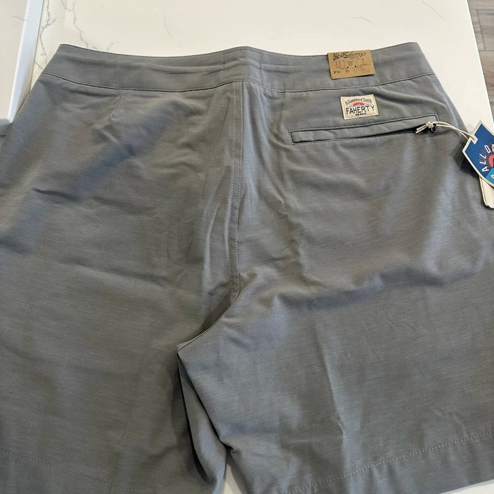 Faherty - All Day Miller Shorts - Men’s - NWT